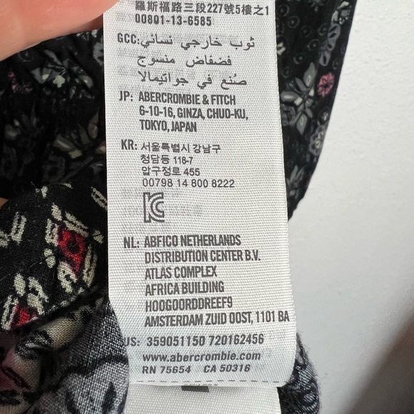 Hollister Belmont Shore Boho Romper Size XSmall - Picture 9 of 10